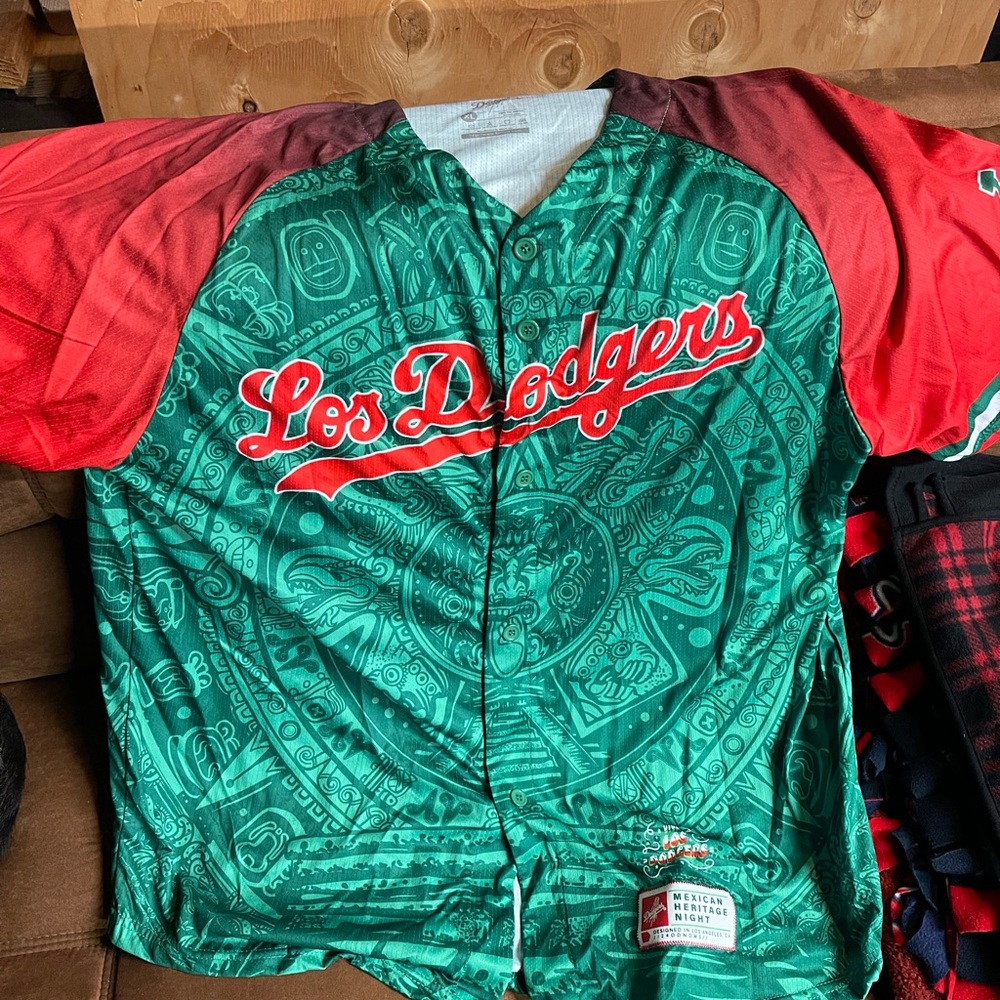 Los Dodgers Aztec Design Jersey
